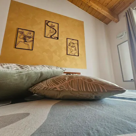 Attico Tra E Valli